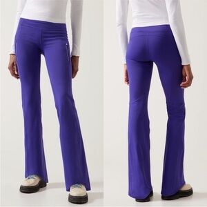 Athleta Rainier Bootcut Pant Noble Blue/Purple Legging Size XL
